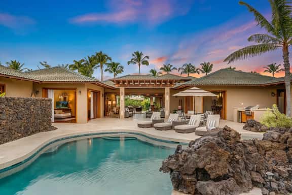 Wander Big Island - Image 1